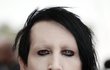 Marilyn Manson neskrývá, že by chtěl se stárnoucí popovou divou souložit.