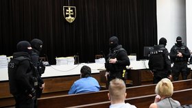 Marian Kočner přišel k Nejvyššímu soudu na Slovensku, kde se znovu projednávala kauza vraždy Jána Kuciaka a jeho parnterky Martiny Kušnírové.
