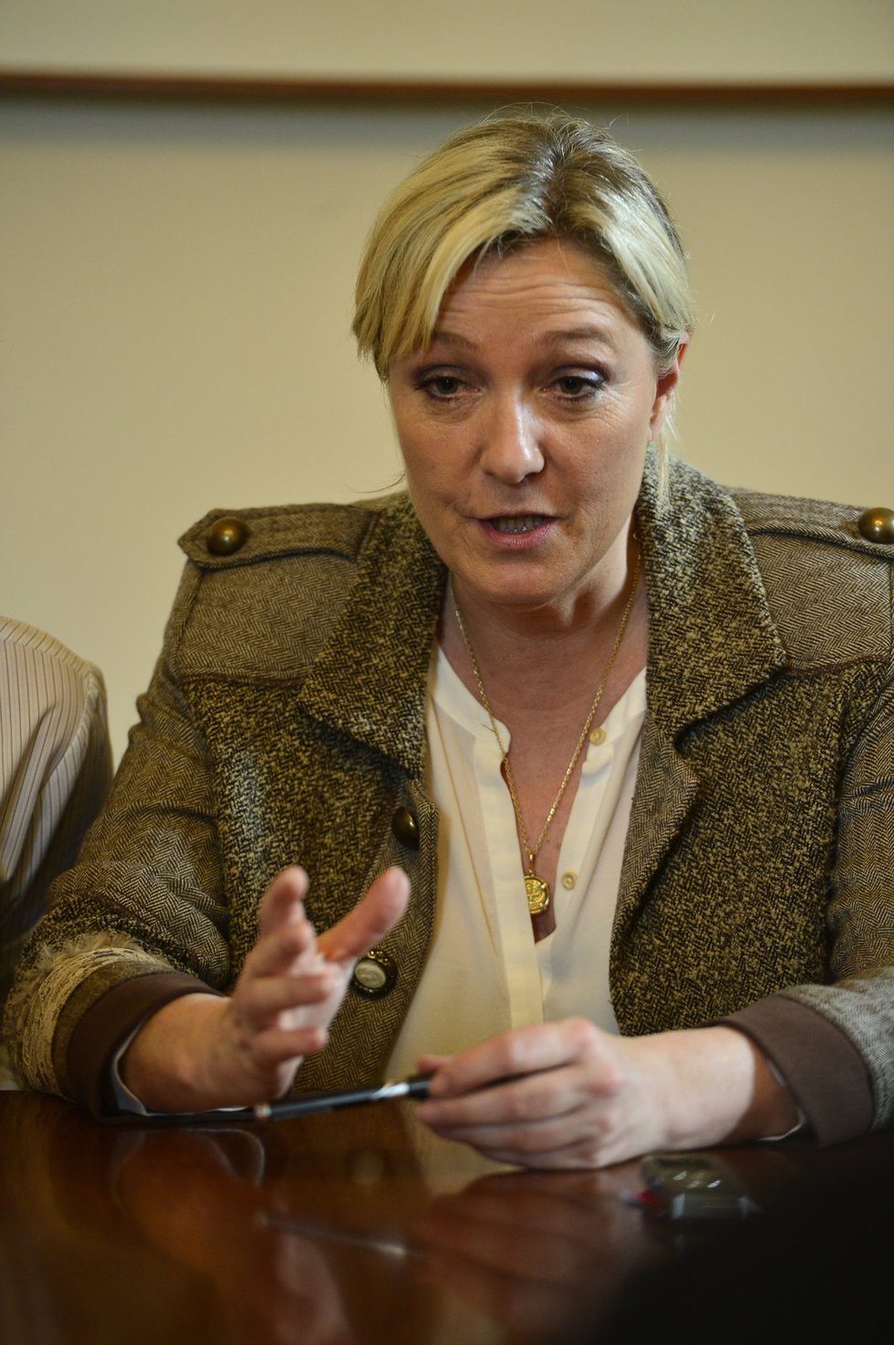 Marine Le Penová v Praze