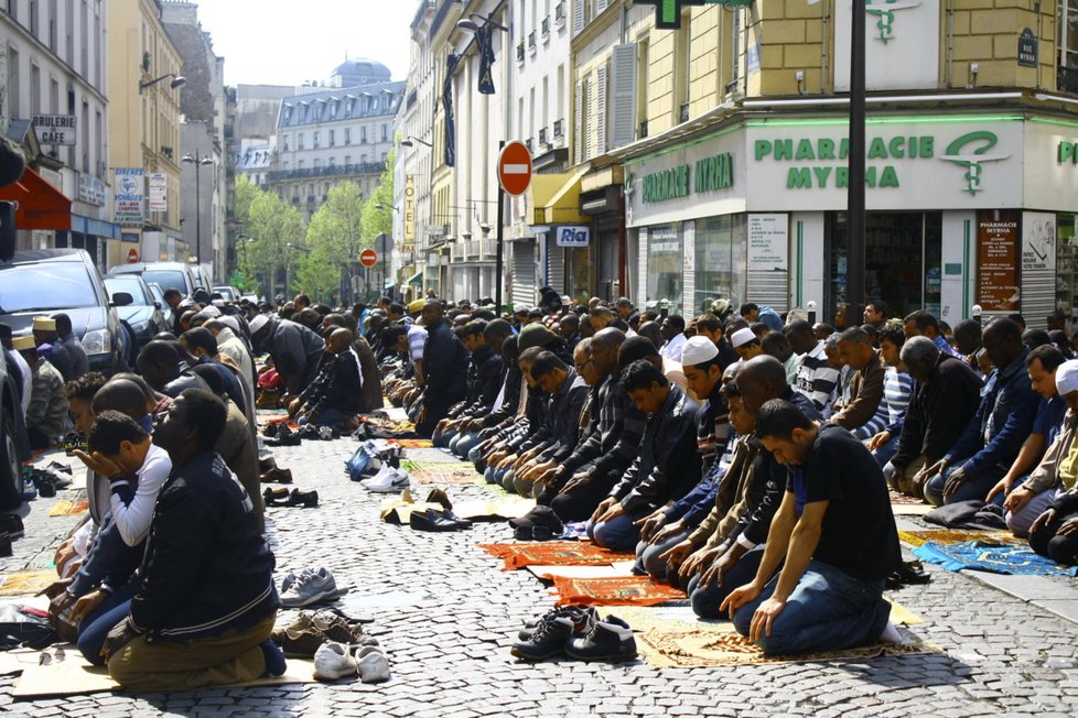 Mnozí muslimové pohrdají tzv. liberálními hodnotami.