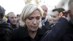 Evropský parlament zbavil Marine Le Pen imunity.