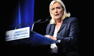 Francouzské prezidentské volby: Trhy se děsí výhry Le Penové. Podnikatelé podporují Macrona