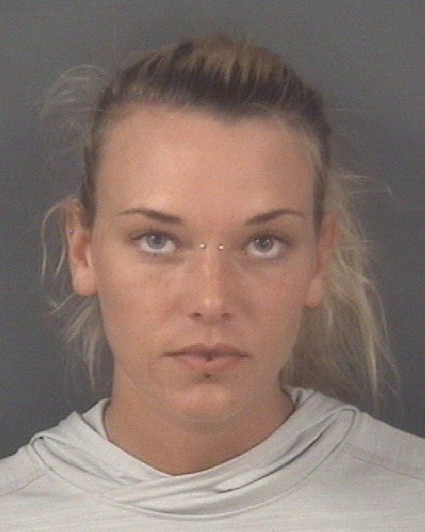 Marinna Rollins na snímku po zatčení