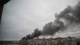 Smoke over Maruipol / Kouř nad Mariupolem (5.3.2022)