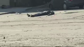 Hrůzné video ze zdevastovaného Mariupolu: Mrtvoly leží přímo na ulici