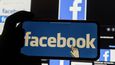 Facebook odmítá platit vydavatelům  za odkazy na zpravodajské weby.