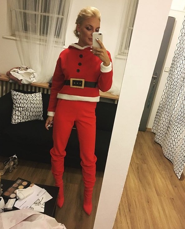 Markéta Konvičková jako sexy Santa Claus