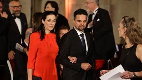 Markéta Pekarová Admaová (TOP 09) s manželem na státních vyznamenáních (28.10.2025)