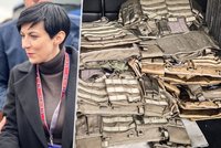Pekarová přivezla na ukrajinskou hranici neprůstřelné vesty. Další pořídí za peníze z dražby