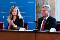 Znalec z bitcoinové kauzy v den otevření peněženky Jiřikovského: Letenky pro Blažkovy brněnské kolegy!