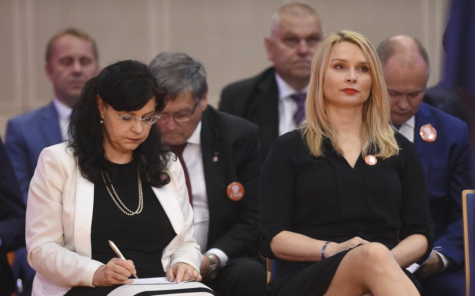 Ministryně Michaela Marksová a místopředsedkyně ČSSD Lenka Teska Arnoštová