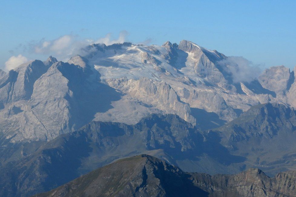 Marmolada je jediným ledovcem v Dolomitech. Podle vědců může zcela zmizet.