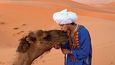 Pár dní v poušti s naším průvodcem Karimem a velbloudářem Mohou bylo nezapomenutelným zážitkem.