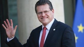Šefčovič oznámil kandidaturu na slovenského prezidenta. Patří mezi favority