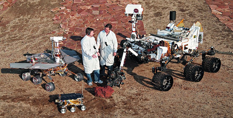 Inženýři z NASA s rovery