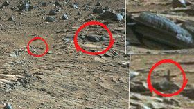 Na Marsu objevili kříž vedle větší stavby.