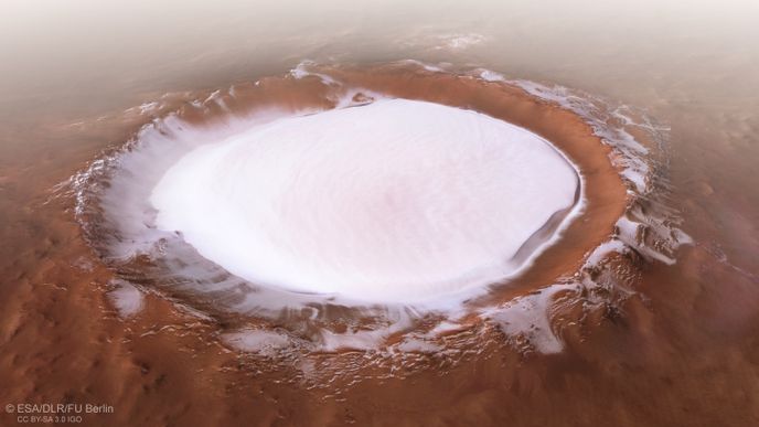 Kráter Korolev na snímku ze sondy Mars Express