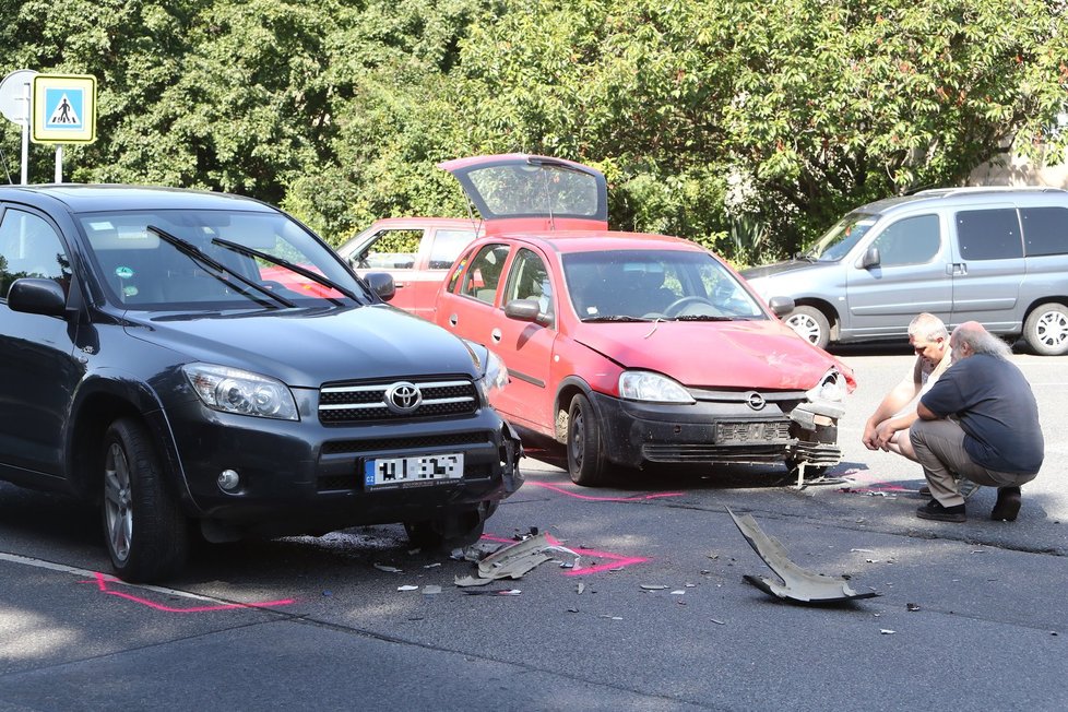 Zpěvačka Marta Jandová měla autonehodu.