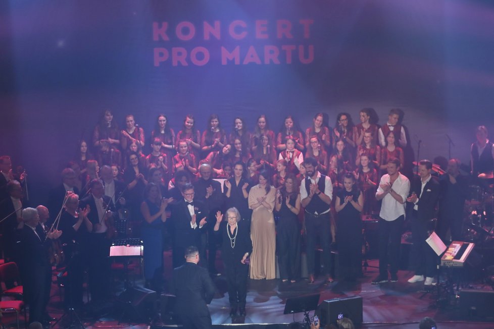 Velkolepý koncert v Lucerně k 80. narozeninám Marty Kubišové.