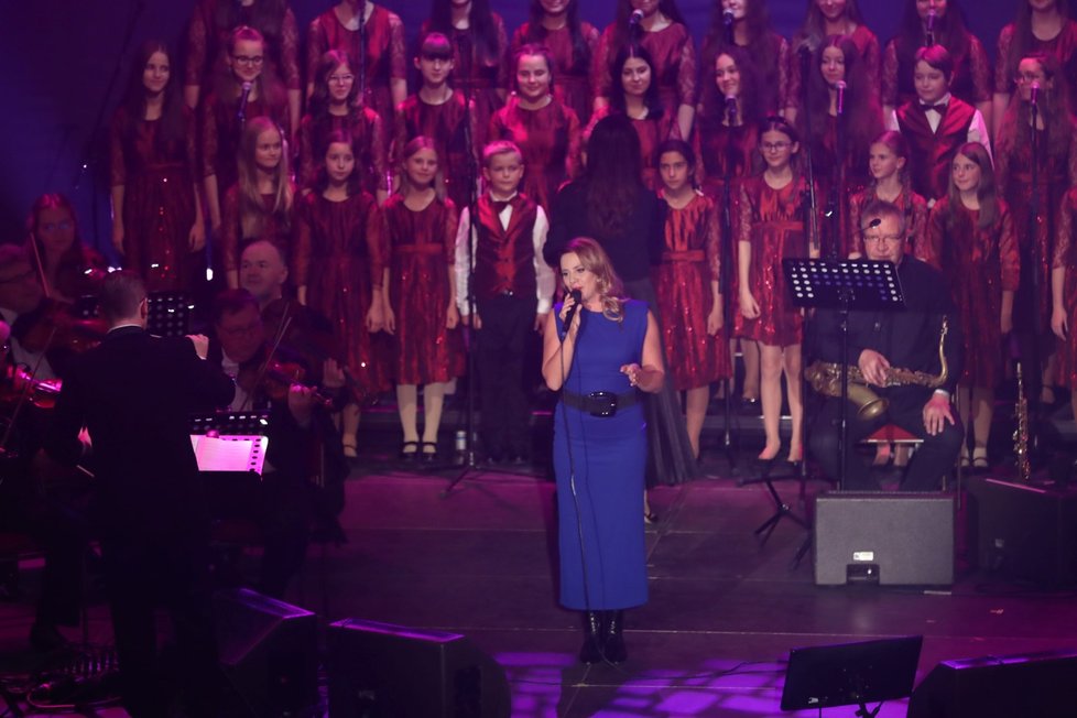 Velkolepý koncert v Lucerně k 80. narozeninám Marty Kubišové.