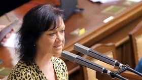 Exposlankyně Marta Semelová (KSČM) se utká v boji o senátorské křeslo na Praze 12.