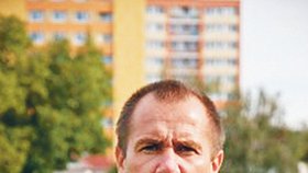 Martin Barbarič spáchal barbarský čin. Bývalý fotbalista trénoval v Hradci Králové žáky a pracoval jako policista.