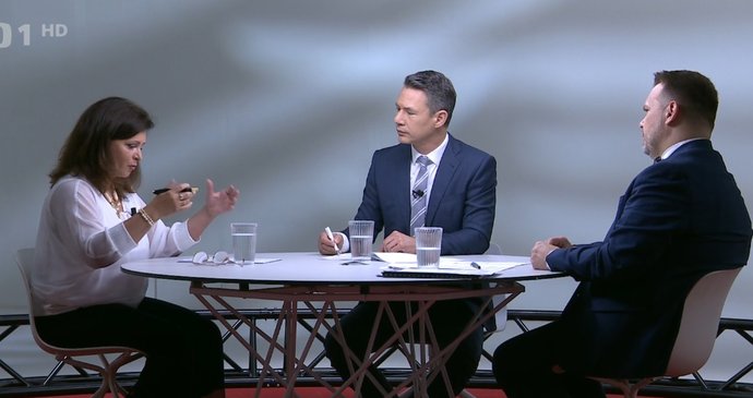Hádka v Nedělní debatě: Střetli se Jaroslava Pokorná Jermanová (ANO) a exministr kultury Martin Baxa (ODS) (21.6.2026)