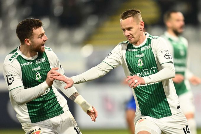 ONLINE: Jablonec - Olomouc 1:1. Chramosta srovnal z penalty, přestřelka na Slovácku ONLINE: Jablonec - Olomouc 1:1. Chramosta srovnal z penalty, přestřelka na Slovácku