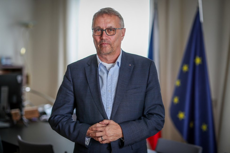 Ministr pro evropské záležitosti Martin Dvořák (STAN) při rozhovoru pro Blesk (20.10.2023)