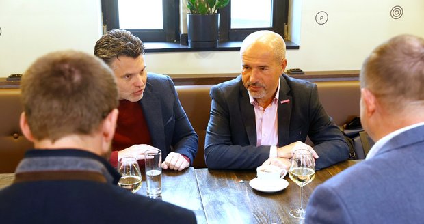 „Nejsem mladá žena, ani mistr sítí.“ Poslanec STAN přišel o práci, doplatil na kroužkování