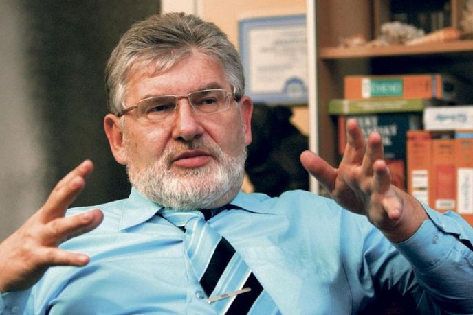 Martin Holcát Martin Holcát