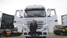 Zákaz předjíždění kamionů v levých pruzích českých dálnic je zatím, zdá se, v nedohlednu