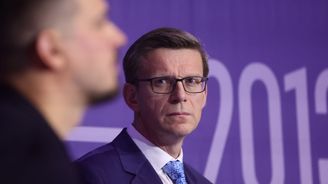 Volba radních ČT: Kdo hlasoval pro Berkovce? ODS si sype popel na hlavu, zmatek ale nahrává vládní koalici Volba radních ČT: Kdo hlasoval pro Berkovce? ODS si sype popel na hlavu, zmatek ale nahrává vládní koalici