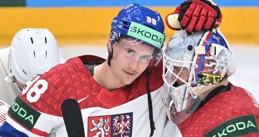 Martin Nečas s Lukášem Dostálem po výhře 4:1 nad Velkou Británií Martin Nečas s Lukášem Dostálem po výhře 4:1 nad Velkou Británií