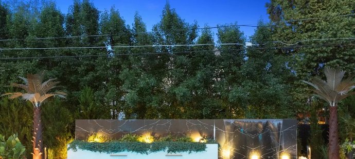 Dům 1 za 106 mil. Kč: »Architektonický skvost« z roku 2020 o rozloze přes 700 m2 nabízí třeba kinosál, vinotéku, posilovnu či výtah.