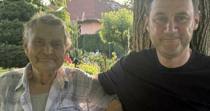 Hejtman Libereckého kraje Martin Půta se svým otcem