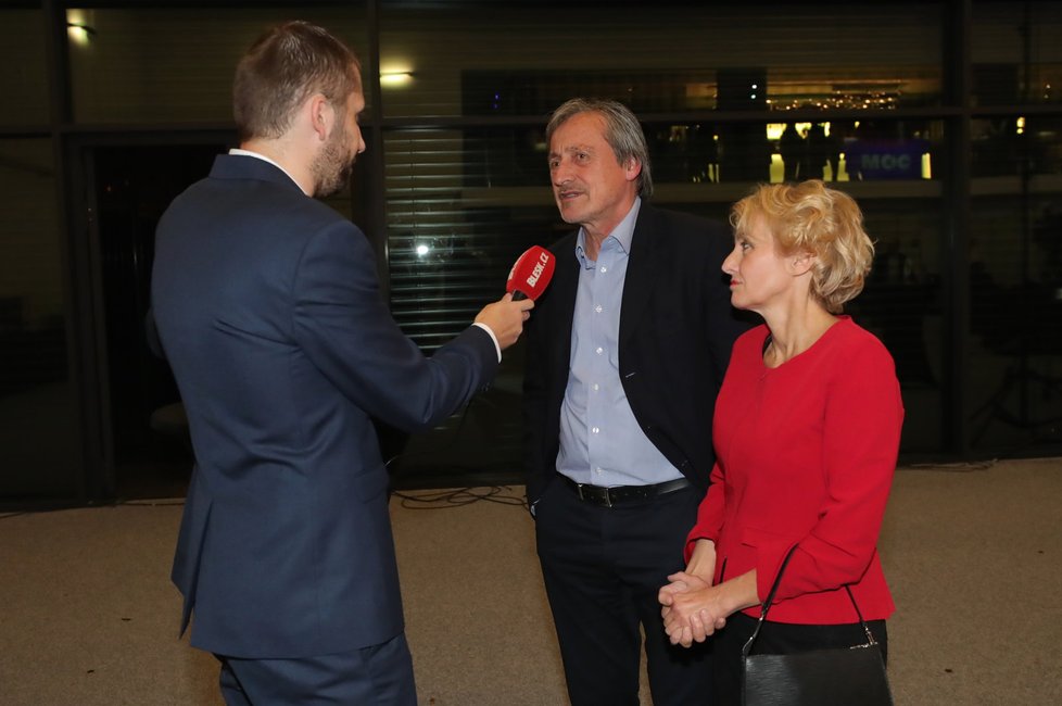 Martin Stropnický a Veronika Žilková ve štábu ANO: Triumf Babišova hnutí jim udělal radost.