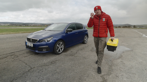 Video: Martin Vaculík a ojetý Peugeot 308 s kontroverzním tříválcem. Opravdu je to průšvih?