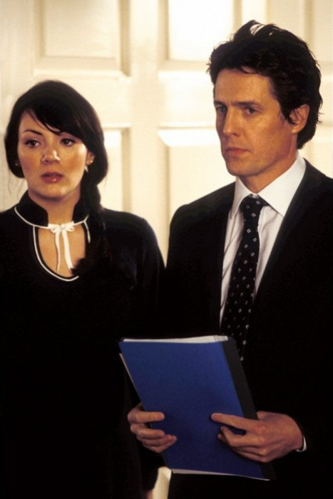 Herečka Martine McCutcheon a Hugh Grant v Lásce Nebeské