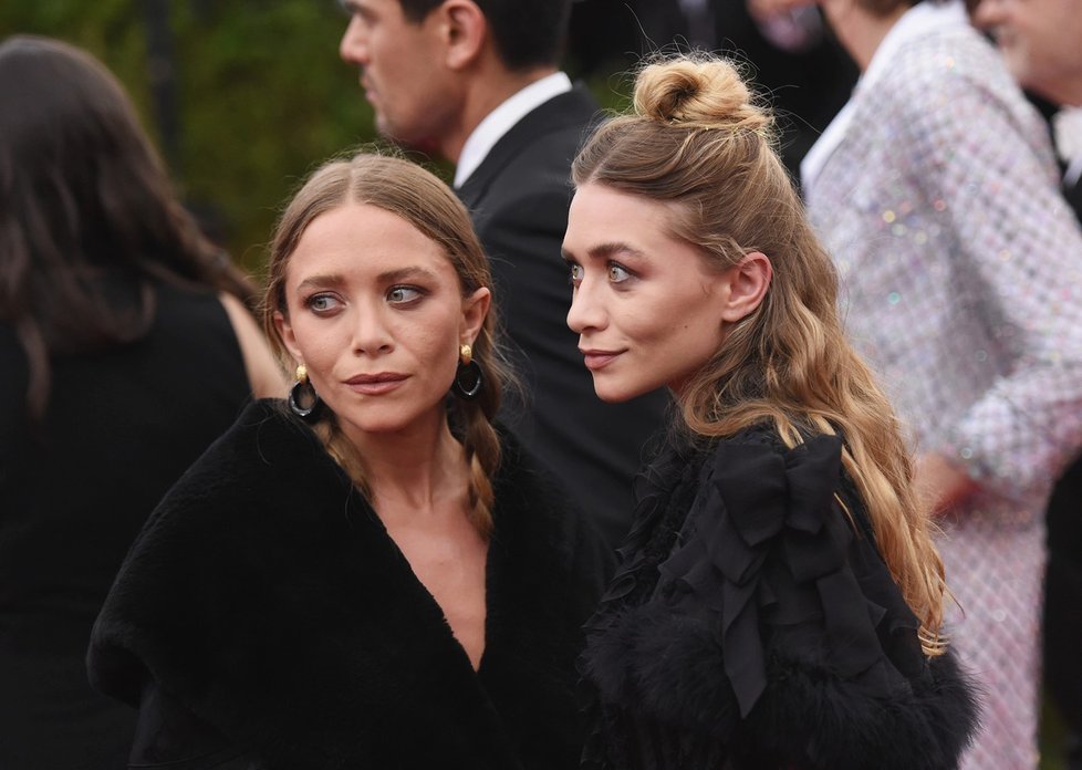 Mary-Kate a Ashley Olsen zestárly.