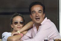 Řekla mu oui! Mary-Kate Olsen si vzala bratra exprezidenta Sarkozyho