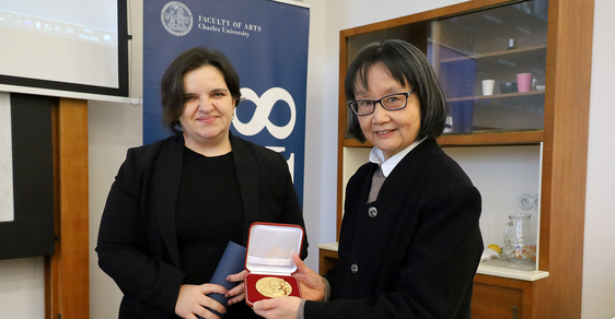 Antisystémové weby fungují jako parazit, říká lingvistka, která zkoumala i Putinovy proslovy Antisystémové weby fungují jako parazit, říká lingvistka, která zkoumala i Putinovy proslovy