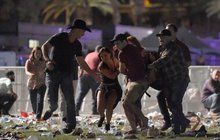 Největší masová vražda USA: Šedesátník vystřílel country koncert v Las Vegas!