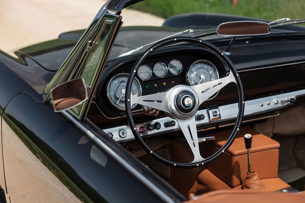 Maserati 3500 GT Spyder Vignale (1960)