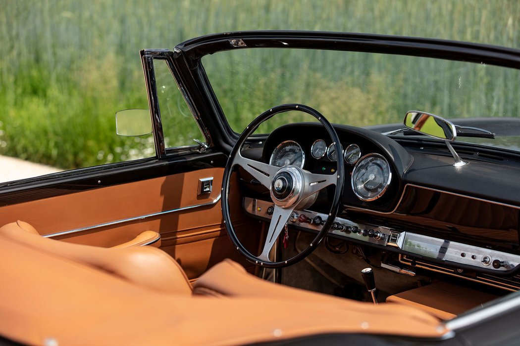 Maserati 3500 GT Spyder Vignale (1960)