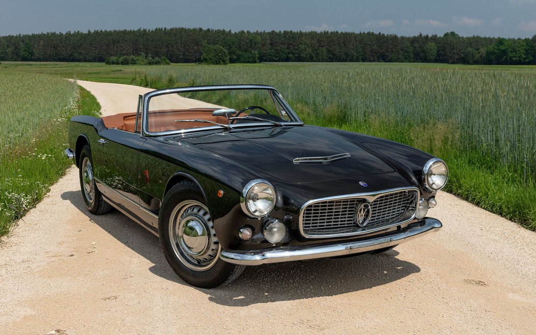 Maserati 3500 GT Spyder Vignale (1960)