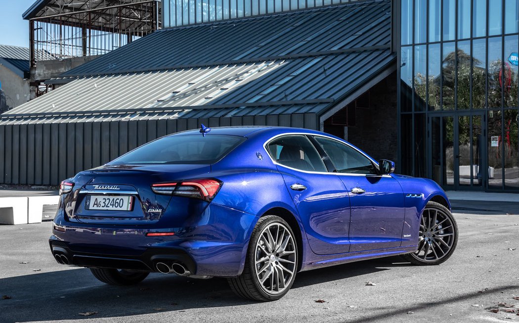 Maserati Ghibli Hybrid