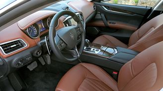 Maserati Ghibli Maserati Ghibli