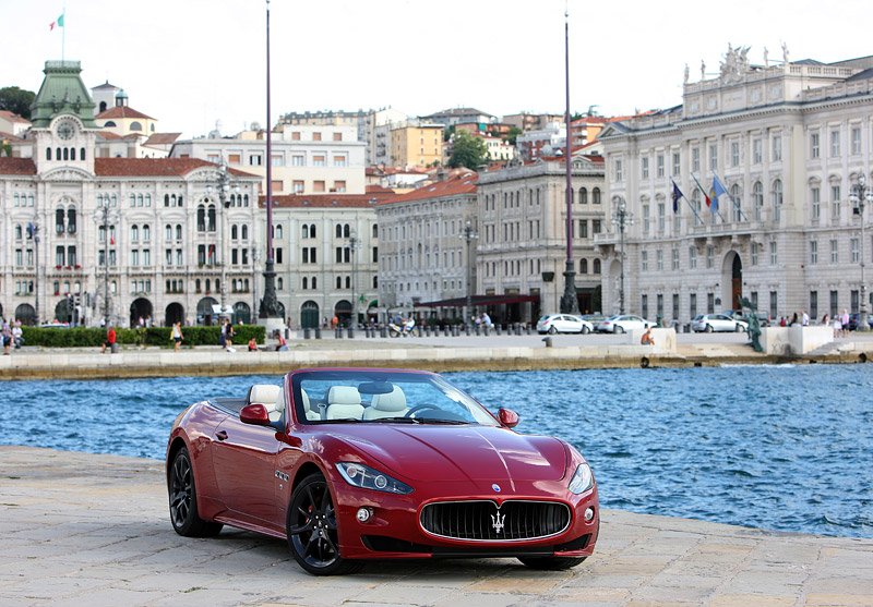 Maserati GranCabrio