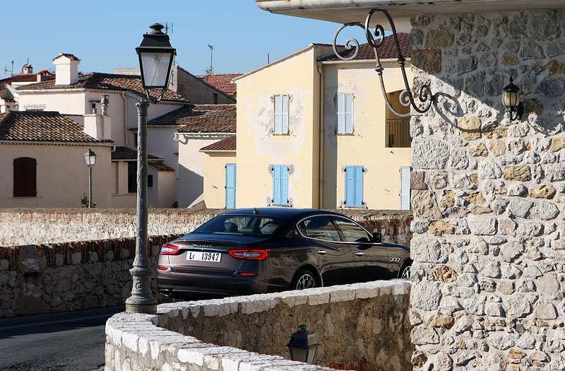 Maserati Quattroporte